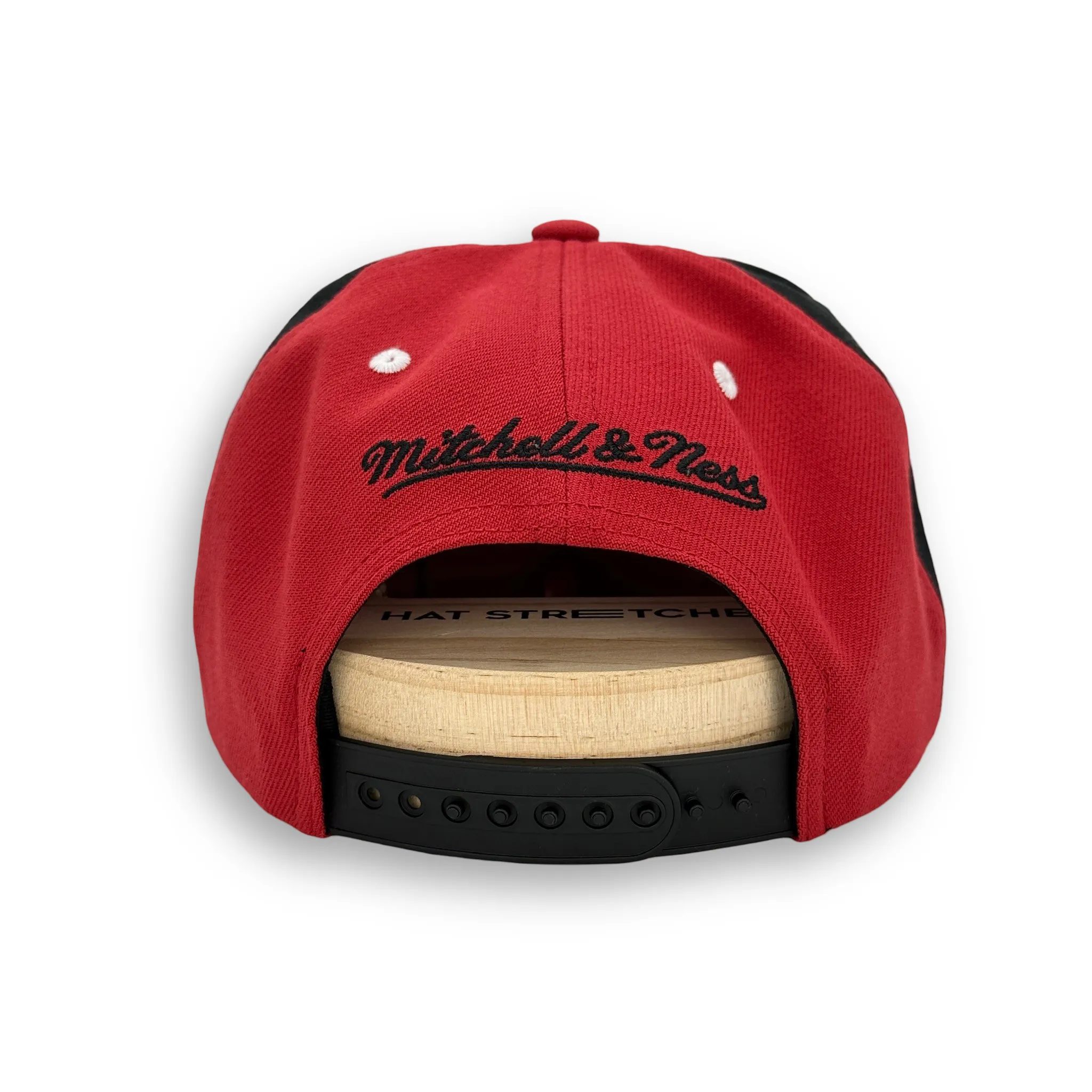 Chicago Bulls NBA Mitchell & Ness Billboard 2 Snapback