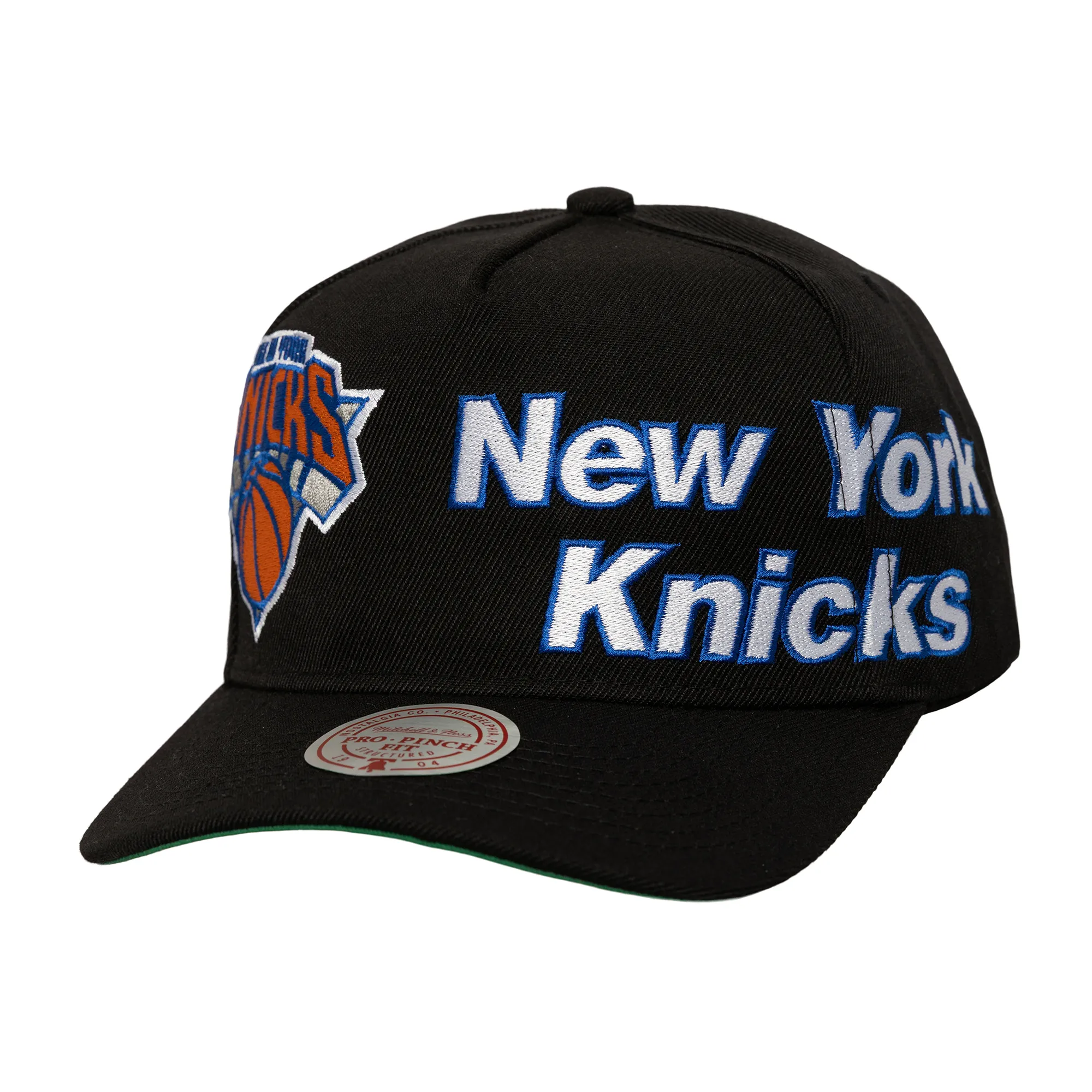 New York Knicks NBA Mitchell & Ness Busted Pro Snapback