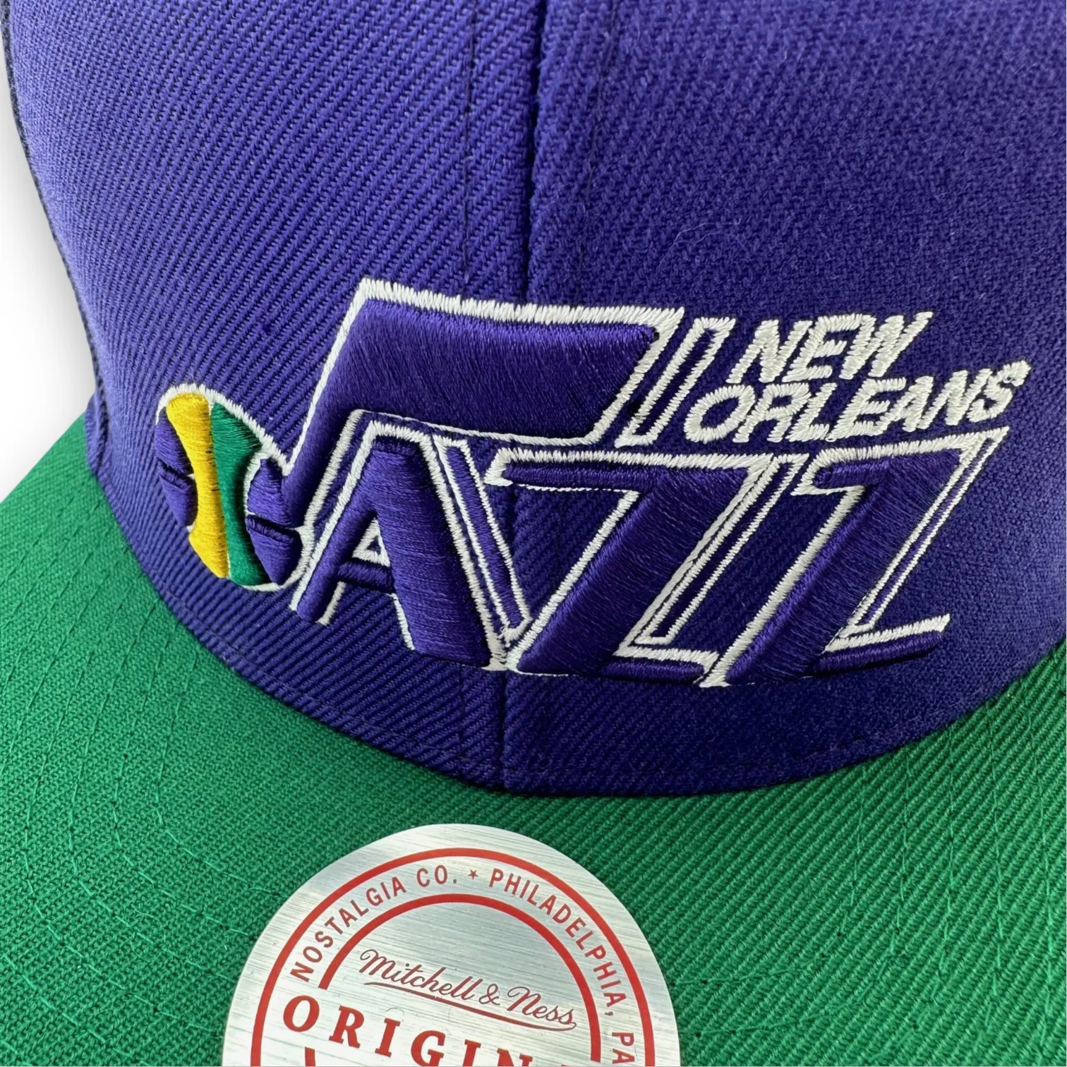 New Orleans Jazz NBA Mitchell & Ness Team 2 Tone 2.0 Snapback HWC
