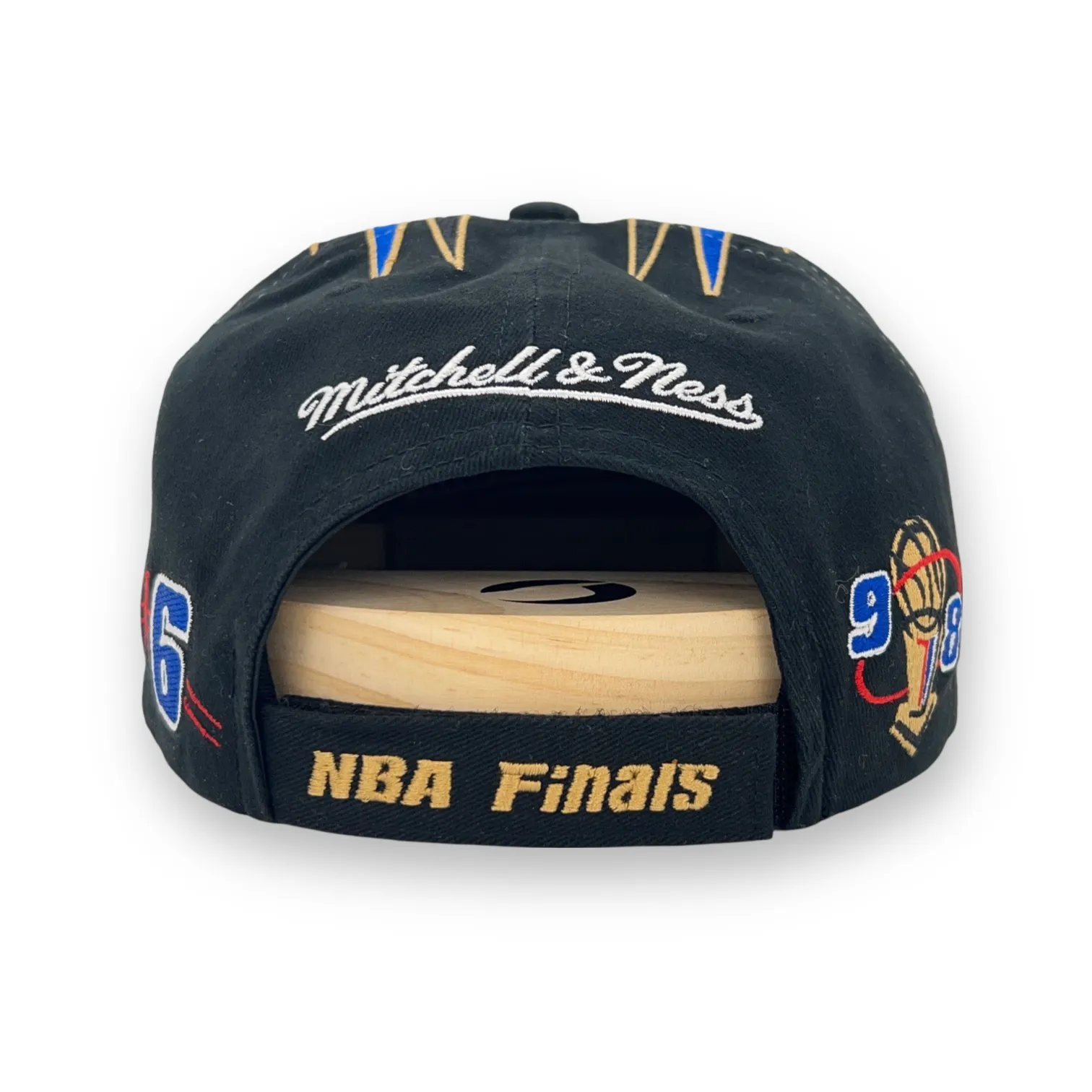 Chicago Bulls NBA Mitchell & Ness 98 Champions Snapback HWC Chicago Bulls NBA Mitchell & Ness 98 Champions Snapback HWC