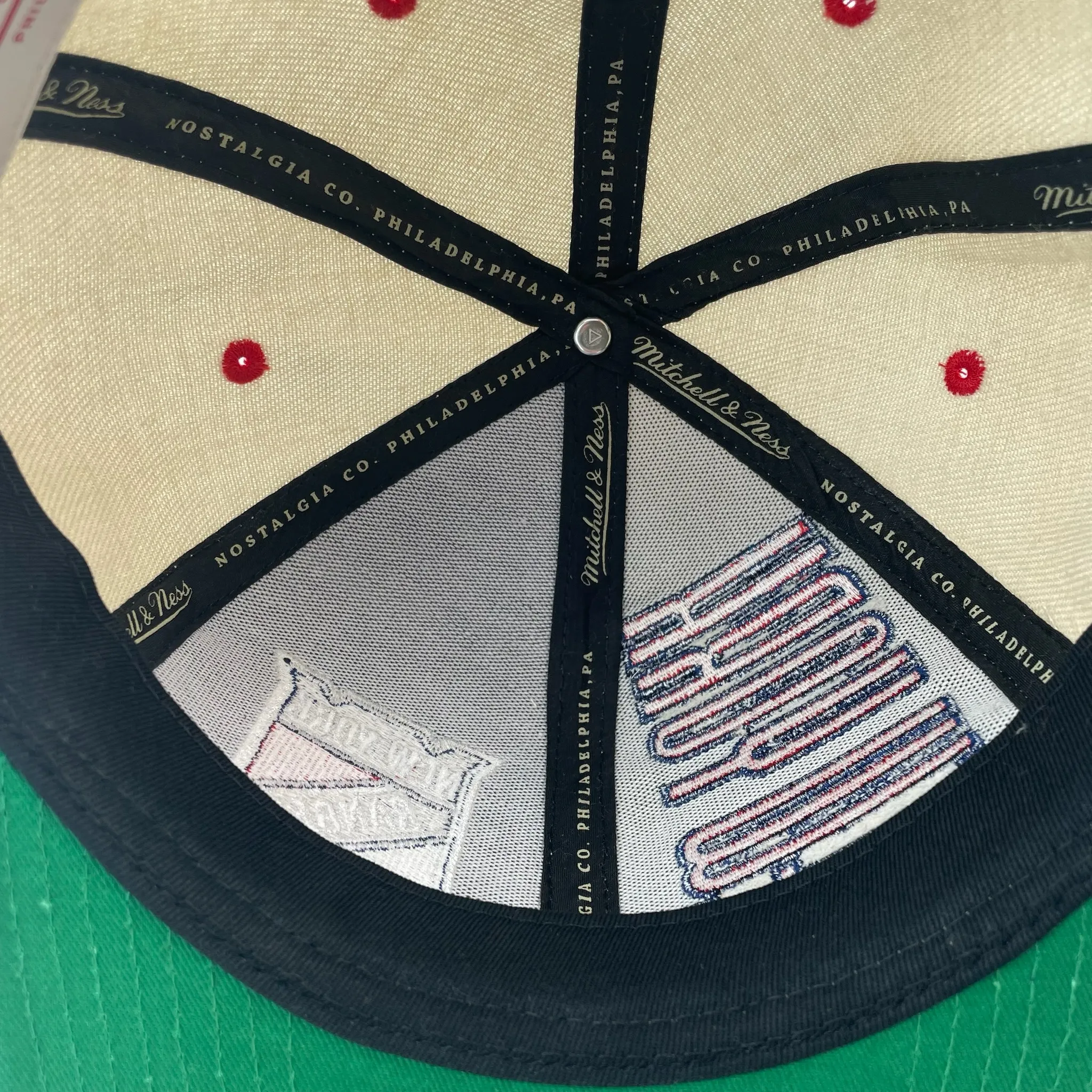 New York Rangers NHL Mitchell & Ness Pop Panel Snapback