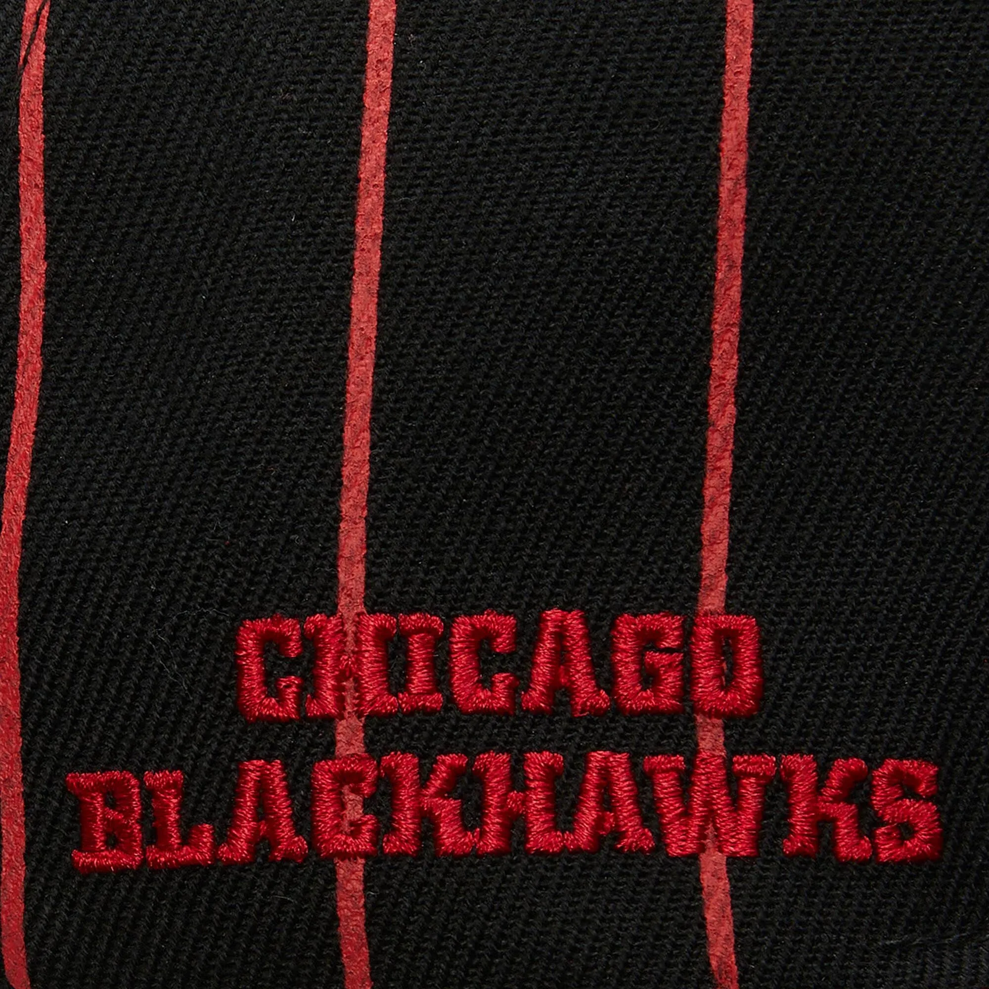 Chicago Blackhawks NHL Mitchell & Ness Team Pin Snapback