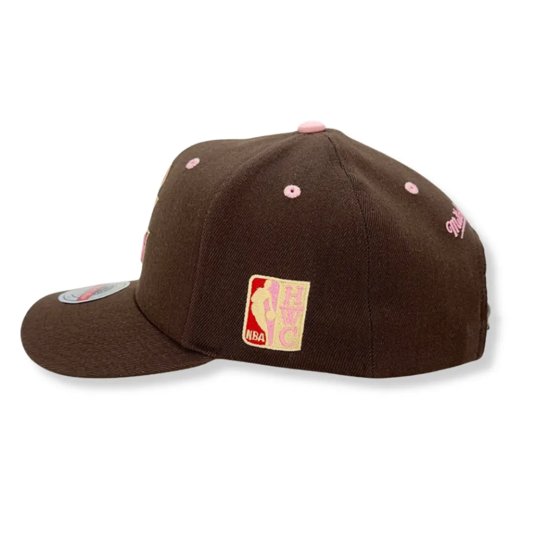 Boston Celtics NBA Mitchell & Ness Brown Sugar Bacon Classic Red Snapback Los Angeles Lakers NBA Mitchell & Ness Brown Sugar Bacon Classic Red Snapback