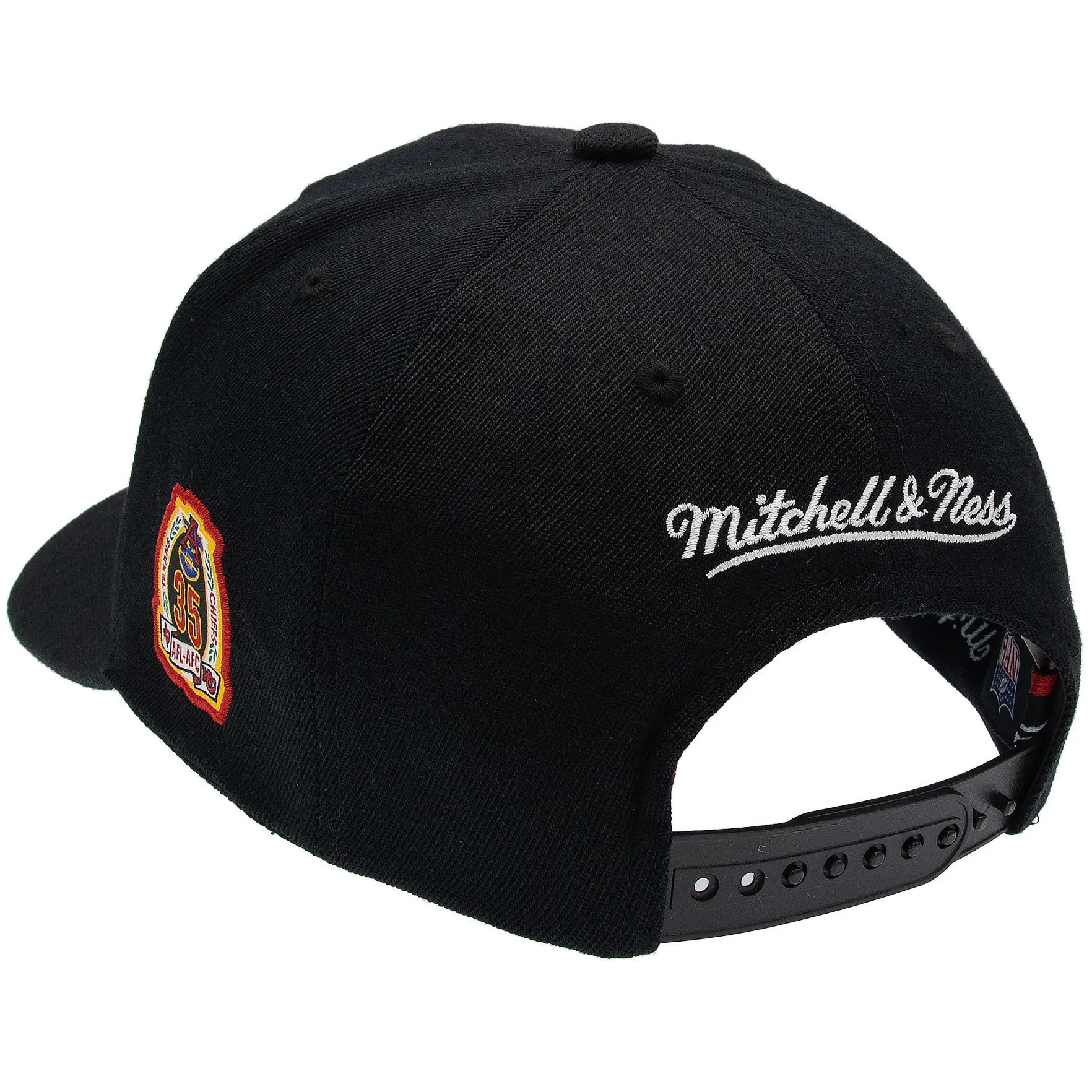 Kansas City Chiefs NFL Mitchell & Ness Black Out Classic Red Snapback