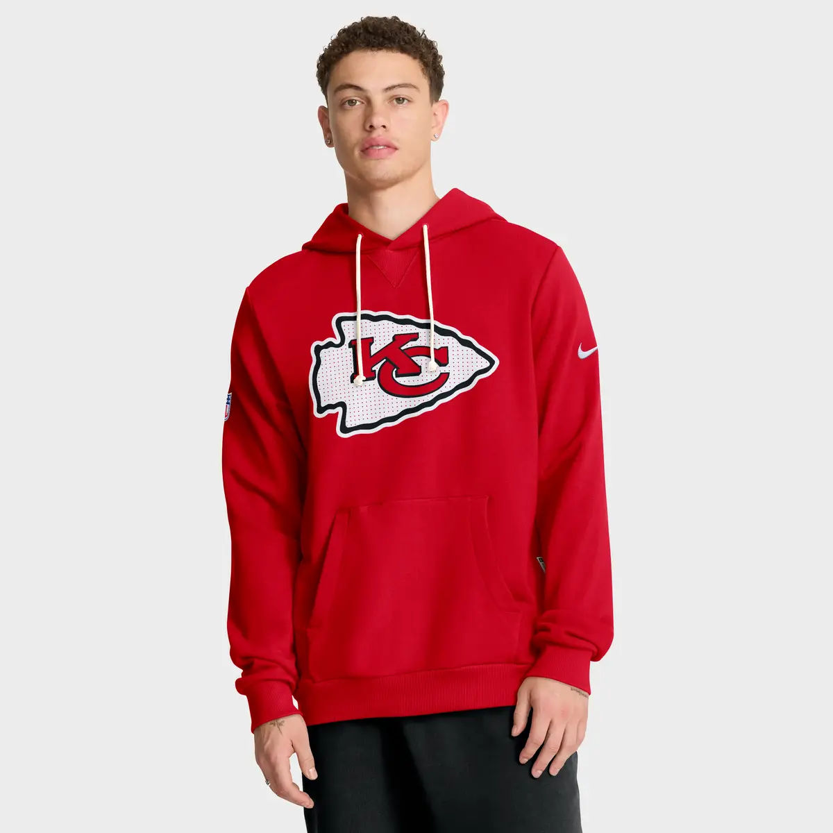 Kansas City Chiefs NFL Nike Sideline 2025 Standard Issue Hoodie