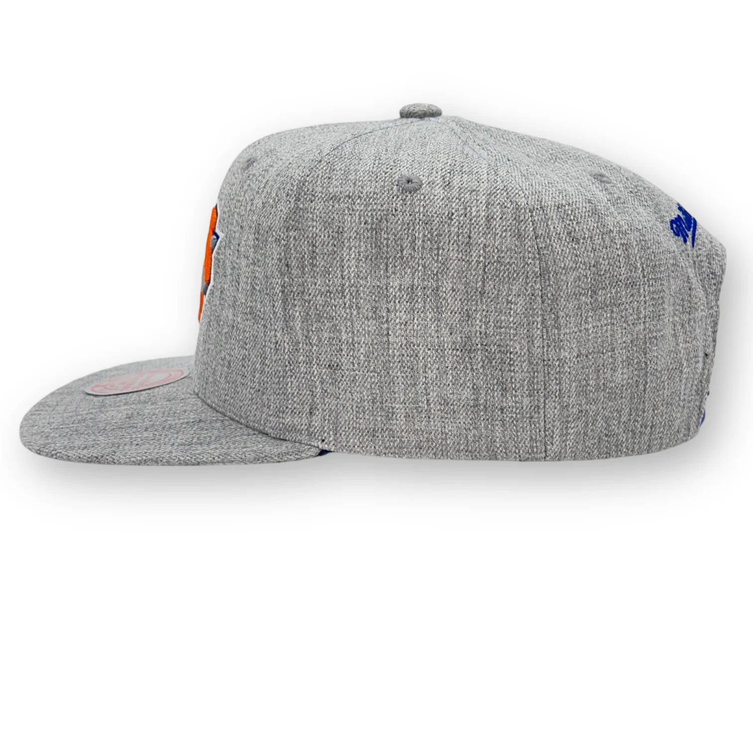 New York Knicks NBA Mitchell & Ness Team Heather 2.0 Snapback