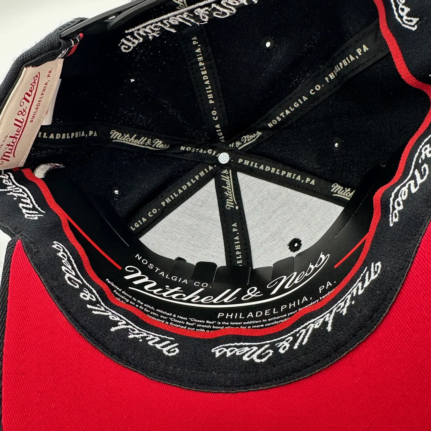 Chicago Bulls NBA Mitchell & Ness Team Script 2.0 Stretch Snapback Chicago Bulls NBA Mitchell & Ness Team Script 2.0 Stretch Snapback